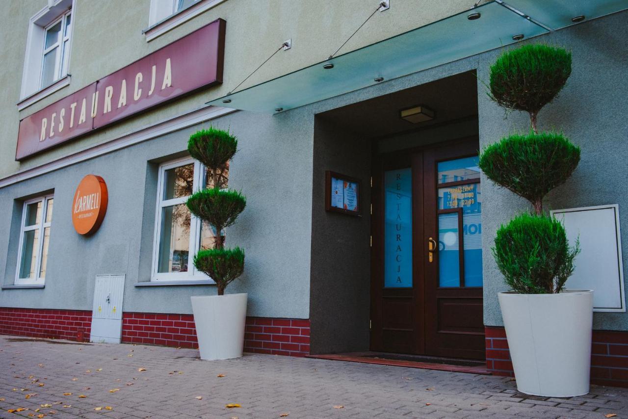 Hotel Korel Познань Экстерьер фото